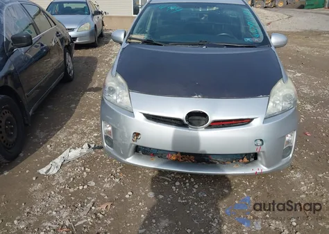 2011 Toyota Prius Three from USA, damaged, VIN JTDKN3DU9B0282862